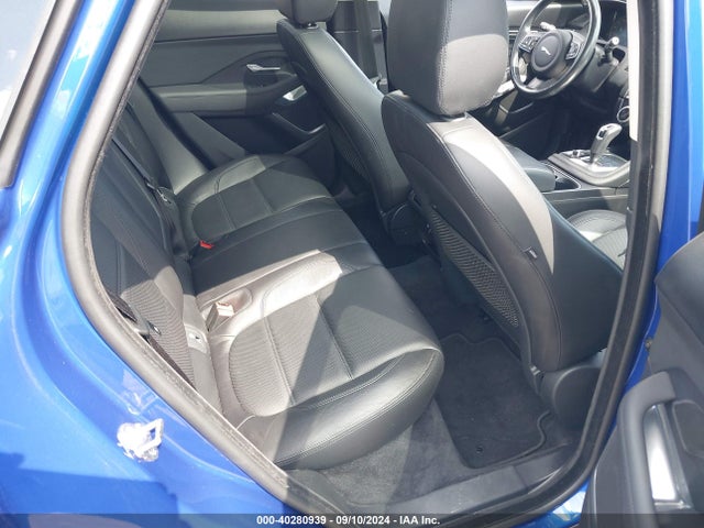 2018 JAGUAR E-PACE SADFP2FX6J1Z30216 Photo 7