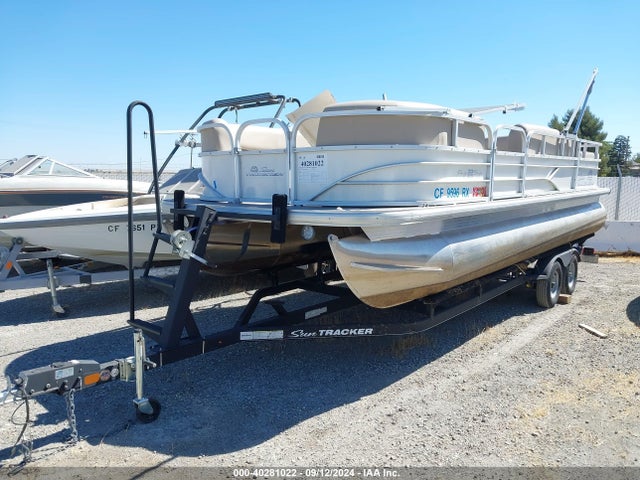 Suntracker Other 2017 BUJ47489K617 Image 2