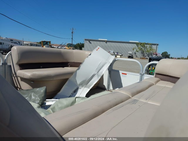 Suntracker Other 2017 BUJ47489K617 Image 5