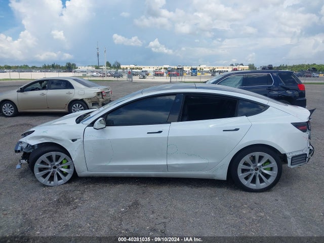 Tesla Model 3 Rear-wheel Drive 2022 5YJ3E1EA1NF312276 Image 15