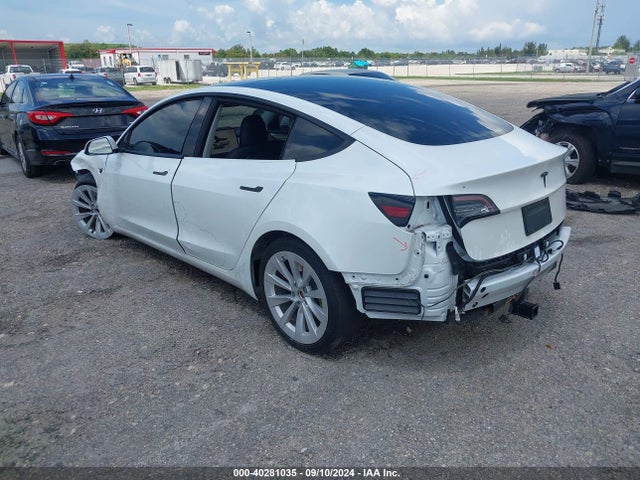 2022 TESLA MODEL 3 5YJ3E1EA1NF312276 Photo 2