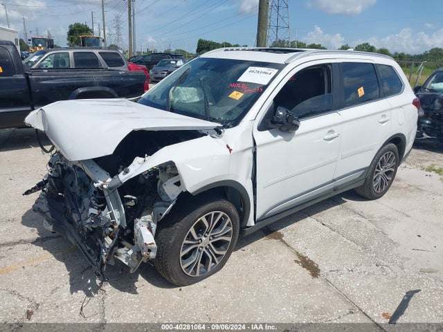 2017 MITSUBISHI OUTLANDER JA4AD3A34HZ001950 Photo 1