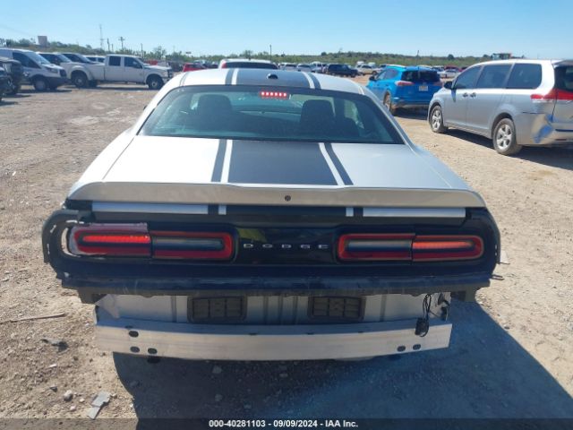2C3CDZAG6LH230423 Dodge Challenger Sxt