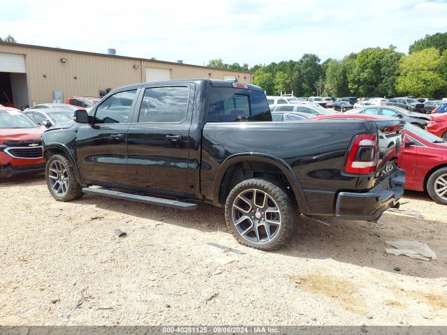 1C6RREJT3KN852133 RAM 1500 Laramie  4x2 5'7 Box