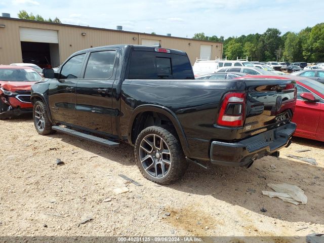 1C6RREJT3KN852133 RAM 1500 Laramie  4x2 5'7 Box