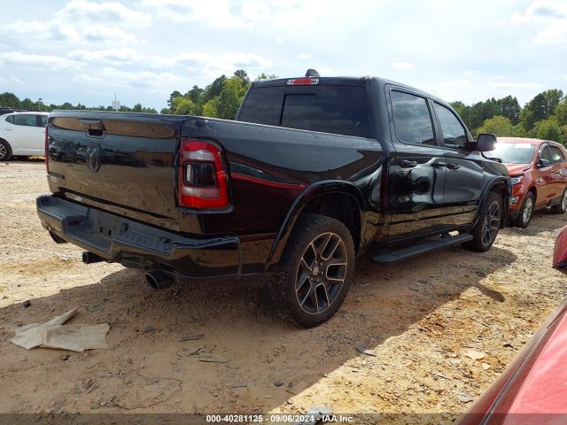 1C6RREJT3KN852133 RAM 1500 Laramie  4x2 5'7 Box