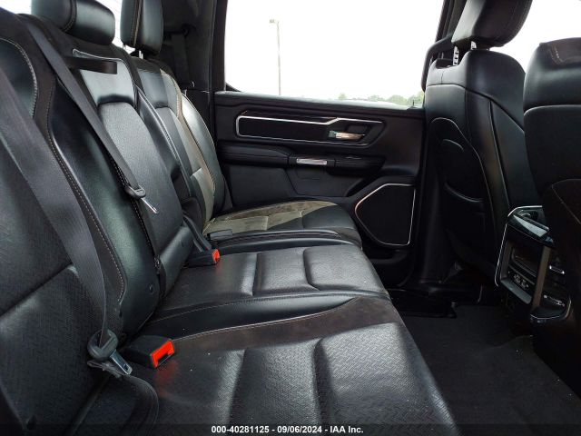 1C6RREJT3KN852133 RAM 1500 Laramie  4x2 5'7 Box
