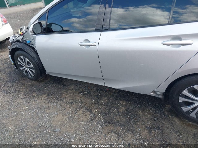 Toyota Prius Prime Limited 2020 JTDKARFP9L3155812 Image 19