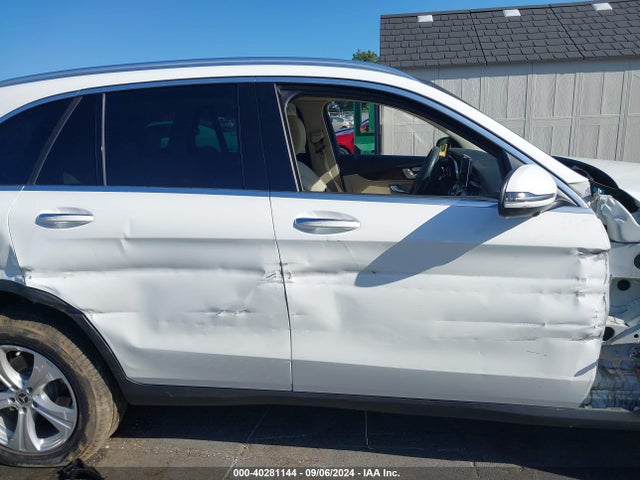 WDC0G4JB0JV076965 Mercedes-Benz GLC 300