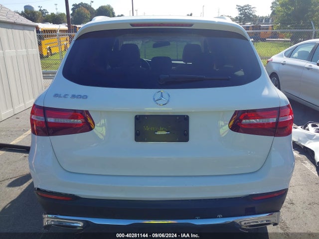 WDC0G4JB0JV076965 Mercedes-Benz GLC 300
