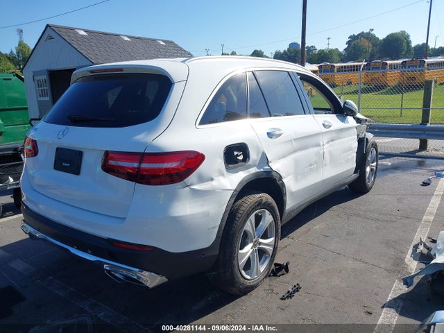 WDC0G4JB0JV076965 Mercedes-Benz GLC 300