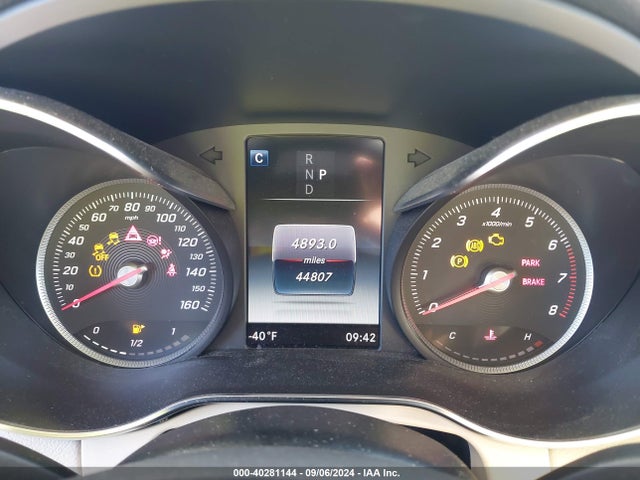 WDC0G4JB0JV076965 Mercedes-Benz GLC 300