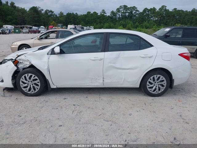 Toyota COROLLA LE 2017 5YFBURHE3HP677367 Image 14