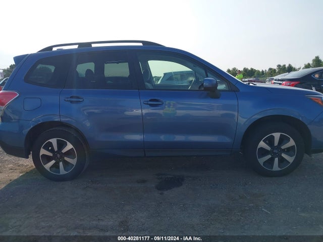 Subaru Forester 2.5i Premium 2018 JF2SJAGC6JH563375 Image 13