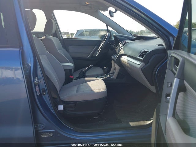 Subaru Forester 2.5i Premium 2018 JF2SJAGC6JH563375 Image 5