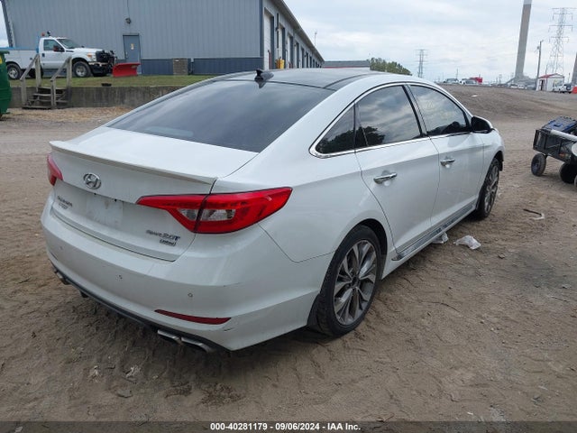 Hyundai Sonata Limited 2.0t 2015 5NPE34AB5FH140464 Image 4