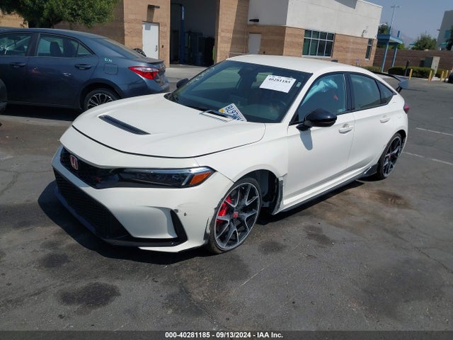 Honda Civic Type R Base (m6) 2024 JHMFL5G43RX000651 Image 2