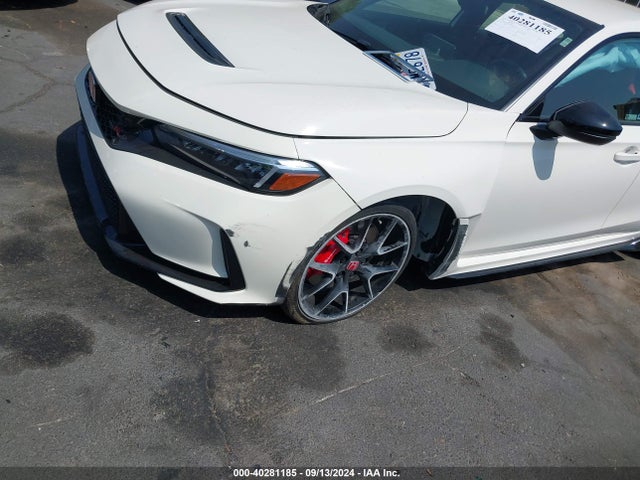 Honda Civic Type R Base (m6) 2024 JHMFL5G43RX000651 Image 6
