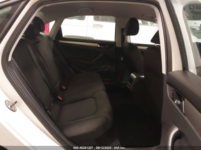 1VWAT7A31EC034965 Volkswagen Passat 1.8t S