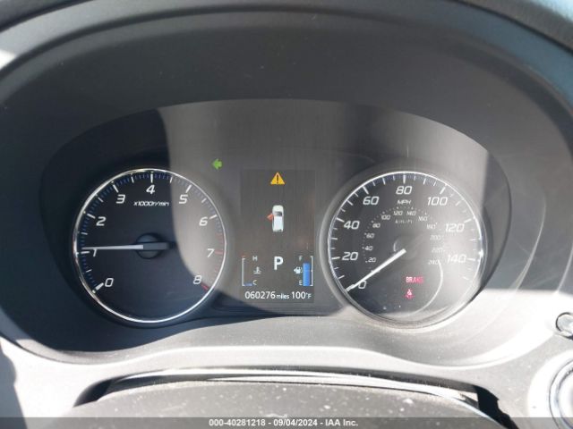 JA4AD3A36JJ000478 Mitsubishi Outlander Se