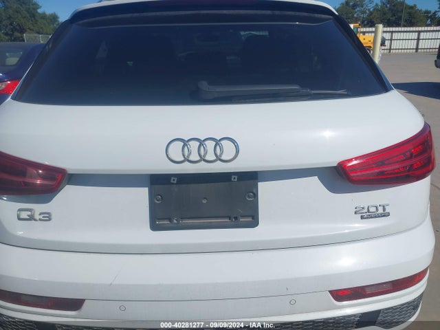 WA1GFCFS3GR006804 Audi Q3 2.0t Premium Plus