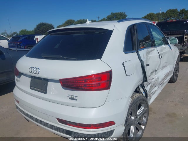 WA1GFCFS3GR006804 Audi Q3 2.0t Premium Plus