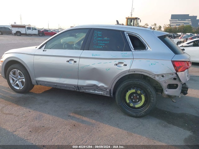 WA1ANAFY3J2041599 Audi Q5 2.0t Premium/2.0t Tech Premium