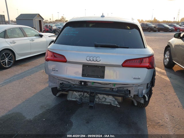 WA1ANAFY3J2041599 Audi Q5 2.0t Premium/2.0t Tech Premium
