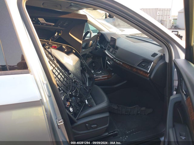 WA1ANAFY3J2041599 Audi Q5 2.0t Premium/2.0t Tech Premium