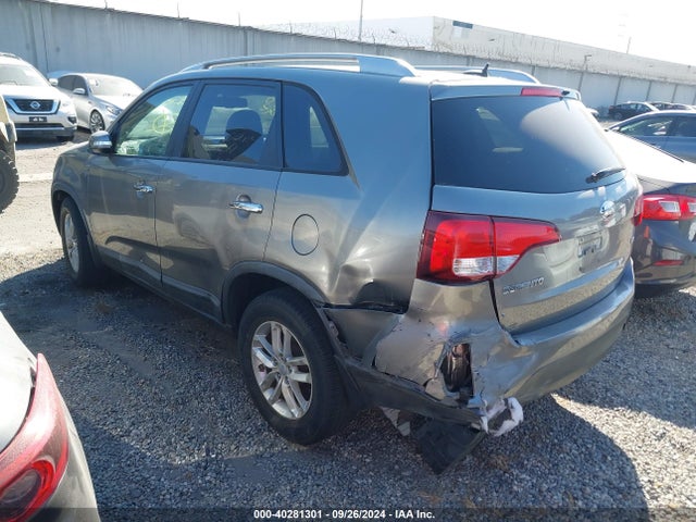 KIA Sorento Lx V6 2014 5XYKT4A76EG536892 Image 3