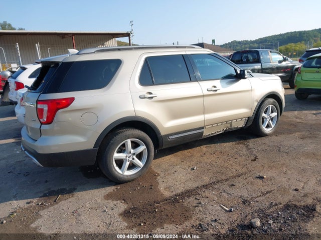 Ford EXPLORER XLT 2017 1FM5K8D88HGA98241 Image 4
