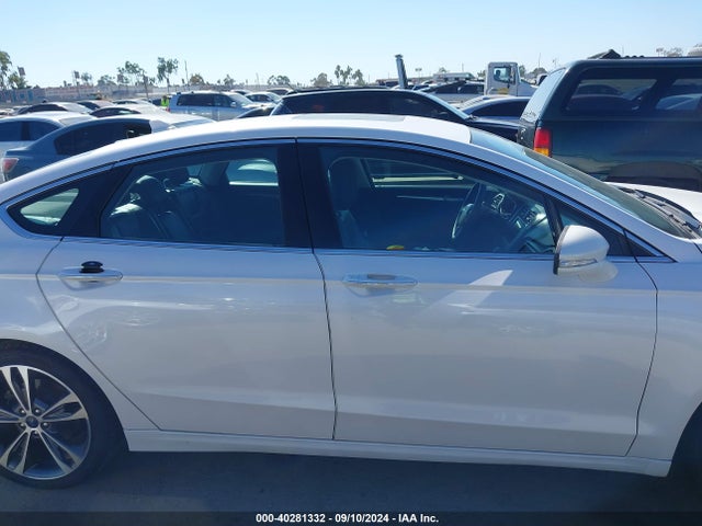Ford Fusion Titanium 2019 3FA6P0K99KR286747 Image 14