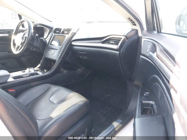 Ford Fusion Titanium 2019 3FA6P0K99KR286747 Image 5