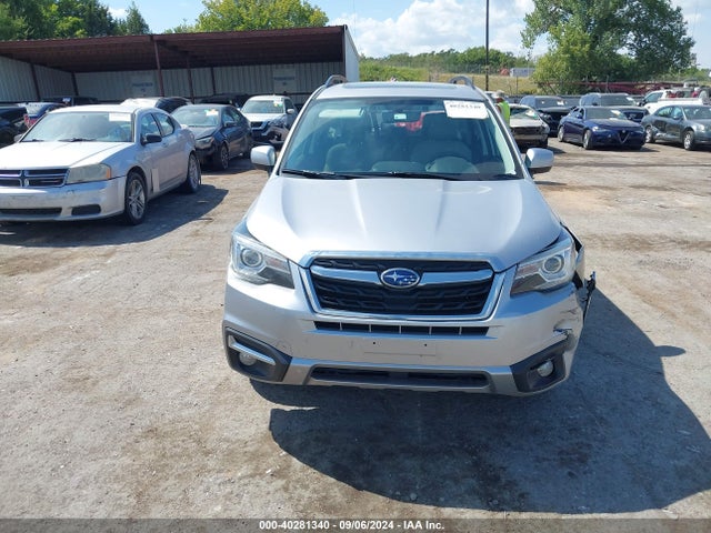 Subaru Forester 2.5i Limited 2017 JF2SJARC2HH564983 Image 12
