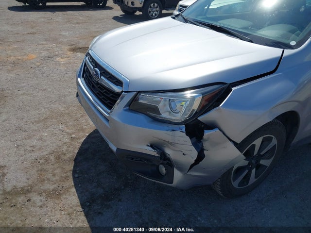 Subaru Forester 2.5i Limited 2017 JF2SJARC2HH564983 Image 6