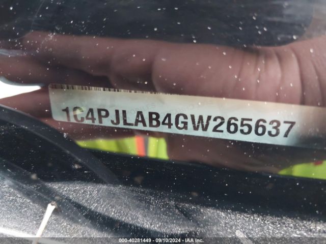 1C4PJLAB4GW265637 Jeep Cherokee Sport