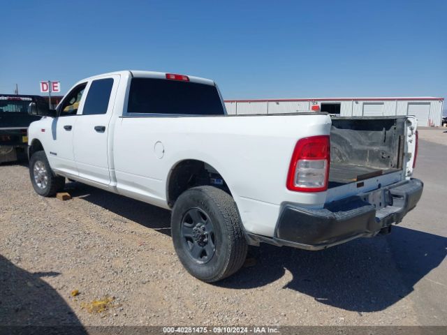 3C6UR5HJ3NG354395 RAM 2500 Tradesman  4x4 8' Box