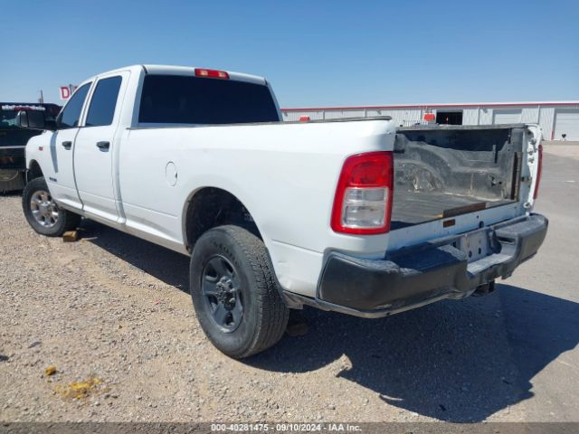 3C6UR5HJ3NG354395 RAM 2500 Tradesman  4x4 8' Box