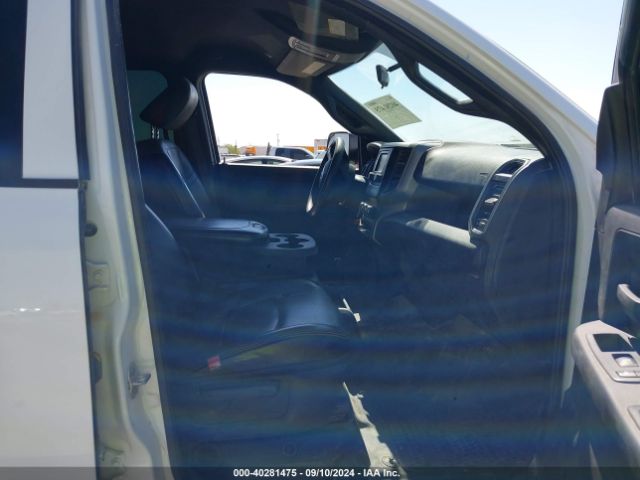 3C6UR5HJ3NG354395 RAM 2500 Tradesman  4x4 8' Box