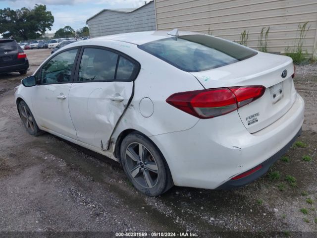 3KPFL4A75JE169119 KIA FORTE LX