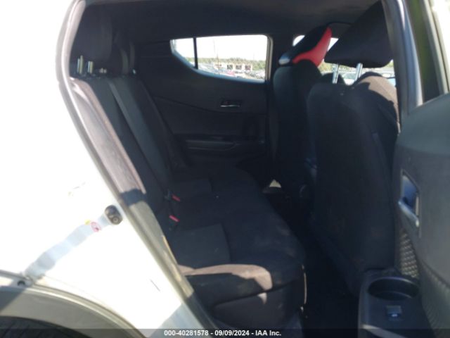 JTNKHMBX8J1010933 Toyota C-HR XLE