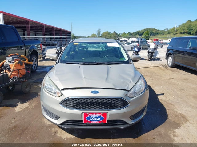 Ford FOCUS SE 2015 1FADP3F24FL253312 Image 12