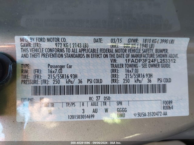 Ford FOCUS SE 2015 1FADP3F24FL253312 Image 9