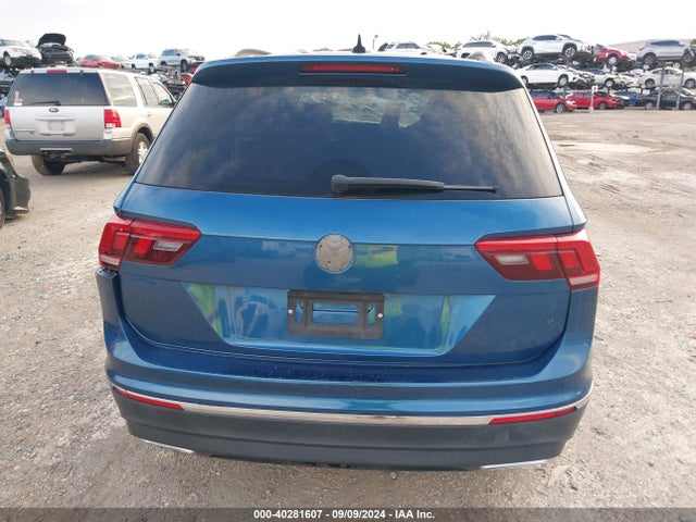 3VV3B7AX6LM057396 Volkswagen Tiguan
