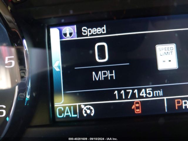 1GNSKBKC2KR363122 Chevrolet Tahoe Lt