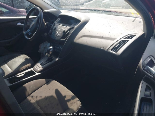 Ford FOCUS SE 2016 1FADP3F25GL250257 Image 5