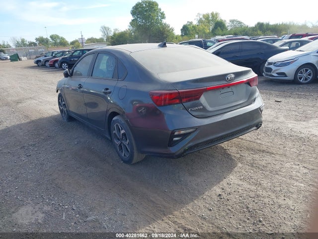 KIA Forte Lxs 2020 3KPF24AD7LE205775 Image 3