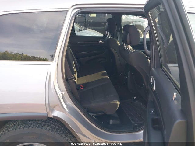 1C4RJEAG2LC268287 Jeep Grand Cherokee Laredo 4x2