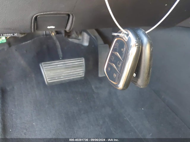 2017 CADILLAC ESCALADE ESV 1GYS4HKJ1HR222307 Photo 10