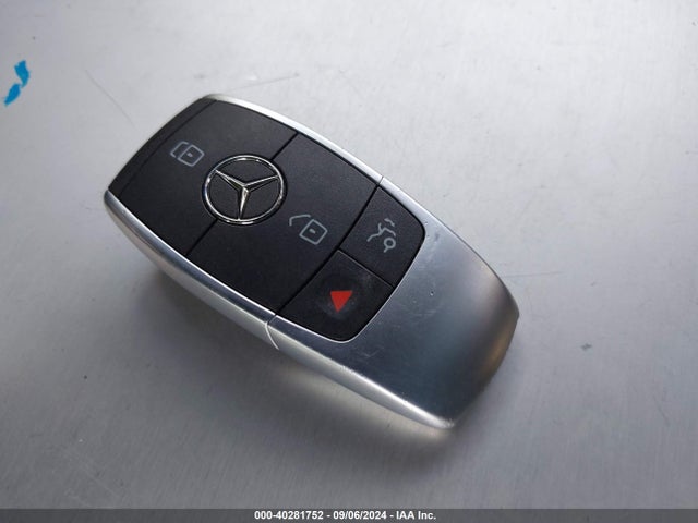 W1N0G8DB4MV284434 Mercedes-Benz Glc 300 Suv